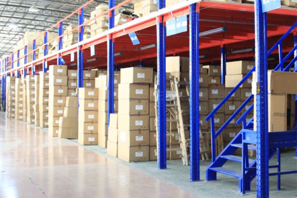 公明戰馬工業(yè)設備公司網(wǎng)站